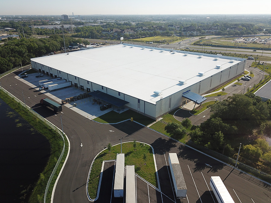 picture of front of Goodwill store